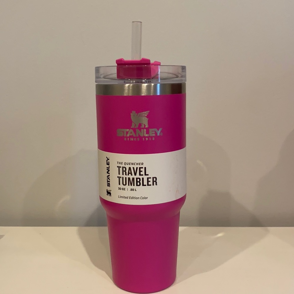 stanley 30 oz travel tumbler